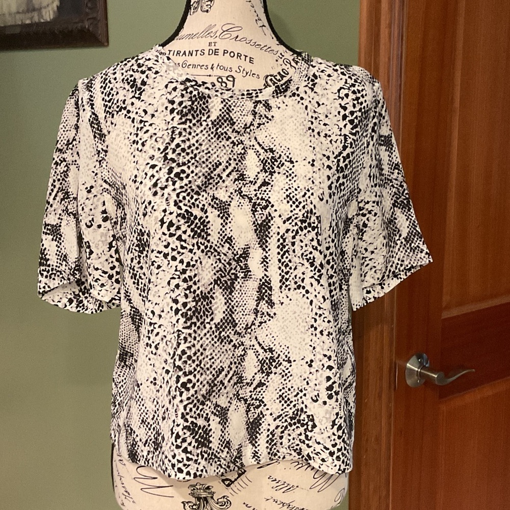 Equipment Black and White Snake Print Blouse, Size XS